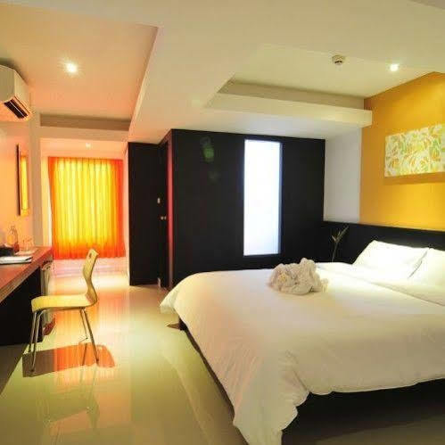 @24Boutique Hotel Nakhon Si Thammarat Exterior foto